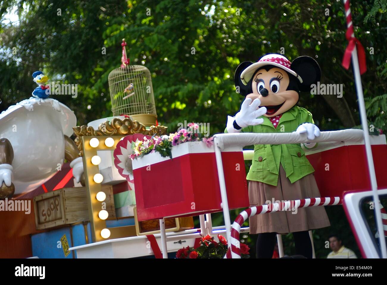 Mickys Jammin ' Dschungel-Parade. Disneys Tierkönigreich Stockfoto