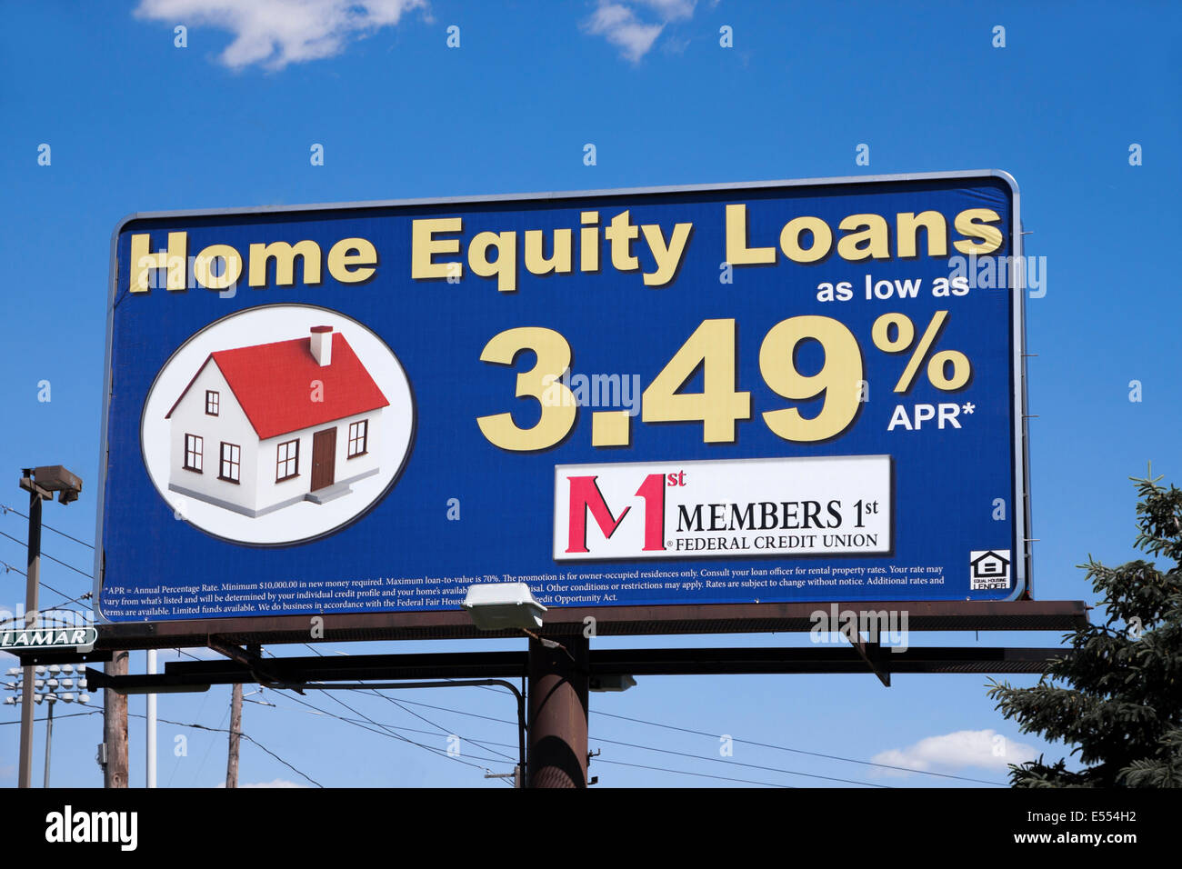 Plakat-Zeichen Werbung Hauptbilligkeitsdarlehen über Mitglieder 1. Federal Credit Union. Stockfoto