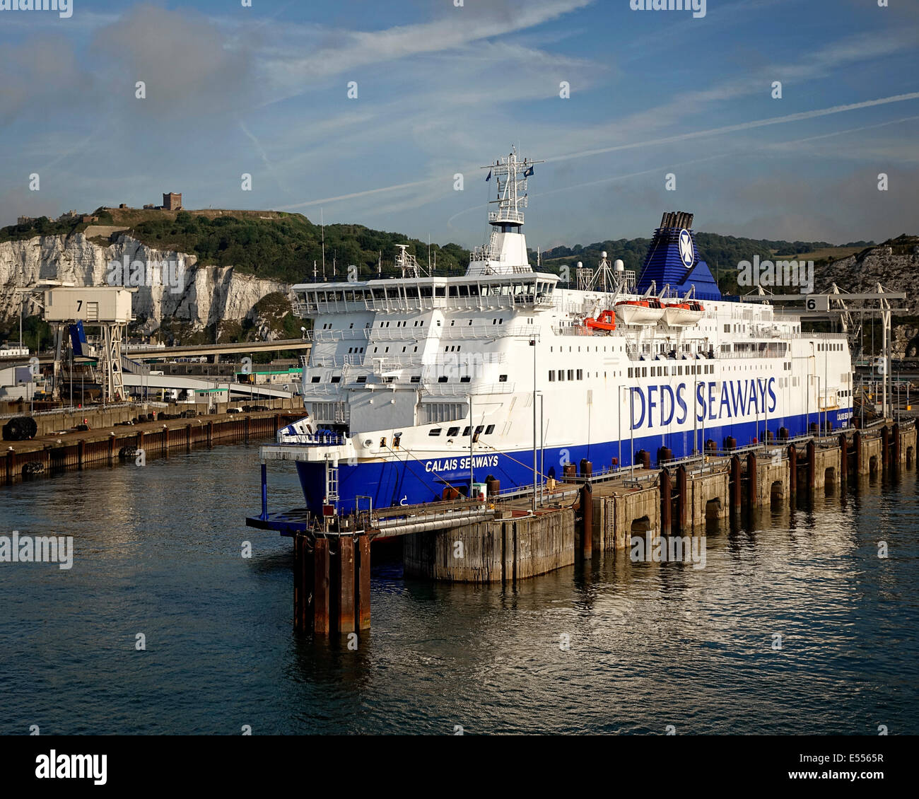 GB - KENT: DFDS Seaways Fähren (Dover-Calais-Dover) Liegeplatz im Hafen von Dover Stockfoto