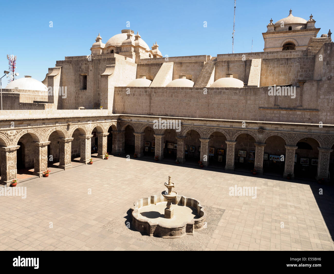 Claustros della La Compañía Handelszentrum - Arequipa, Peru Stockfoto