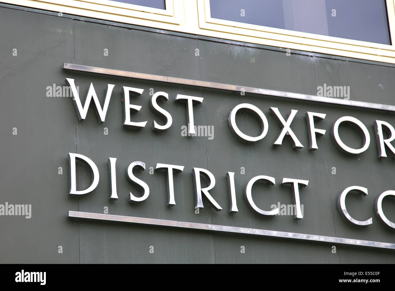 Zeichen der West Oxfordshire District Council Stockfoto