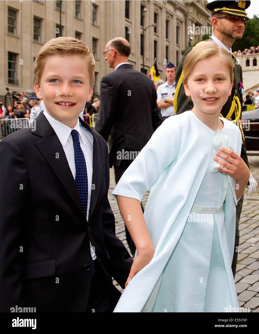 Brüssel, Belgien. 21. Juli 2014. Prinz Gabriel und Kronprinzessin Elisabeth von Belgien kommen an der Sint-Michiels-de-Sint-Goedelekathedraal für das Te Deum anlässlich der Feierlichkeiten zum Nationalfeiertag in Brüssel (Belgien), 21. Juli 2014. Bildnachweis: Dpa picture Alliance/Alamy Live News Stockfoto