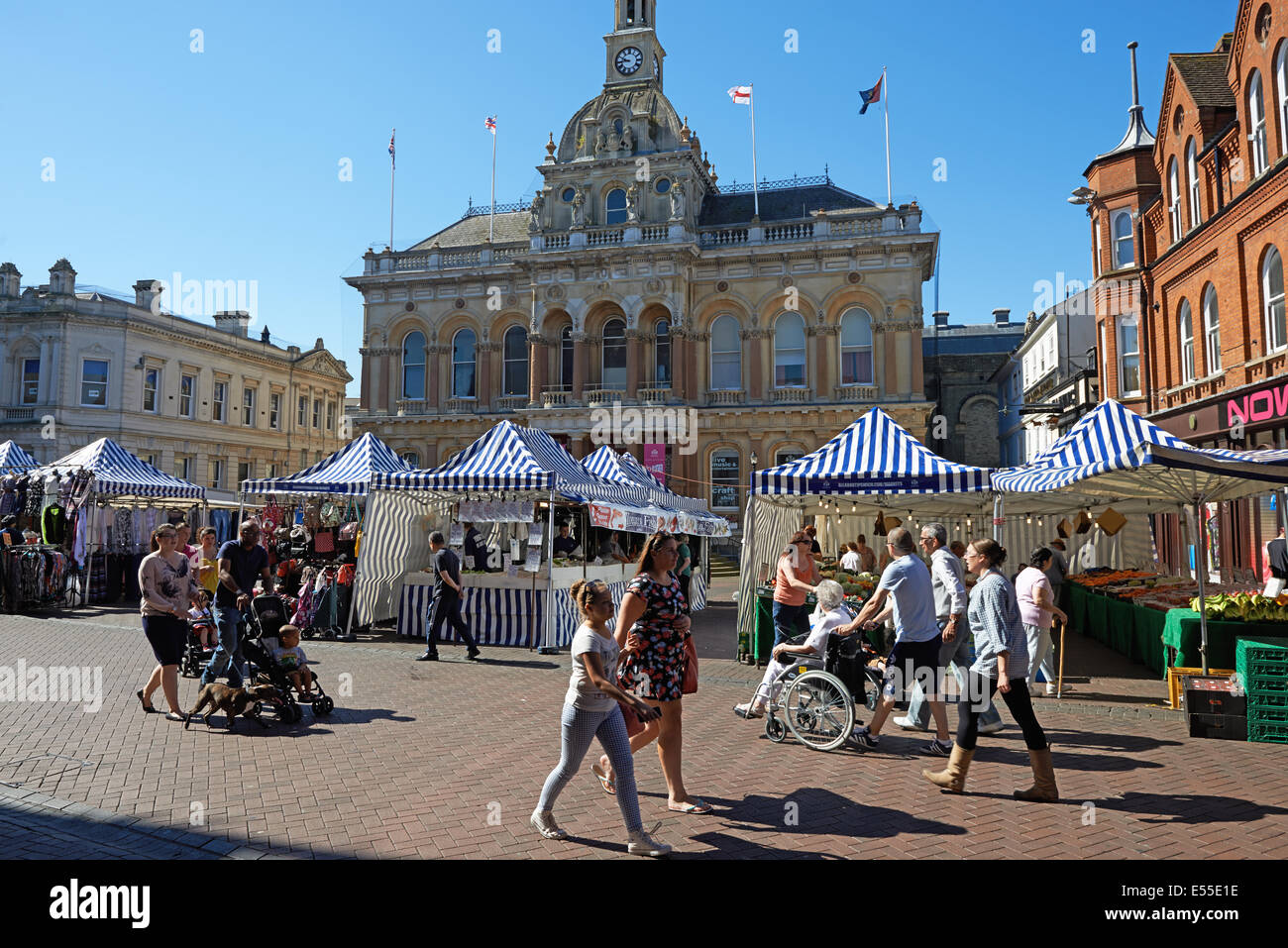 Markt, Mais Hill, Ipswich, Suffolk, UK. Stockfoto