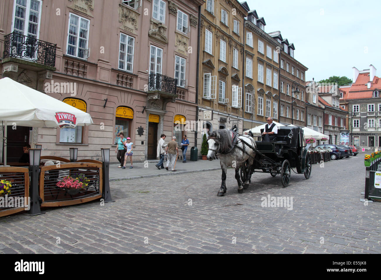 Pferd und Wagen in der Warschauer Altstadt Stockfoto