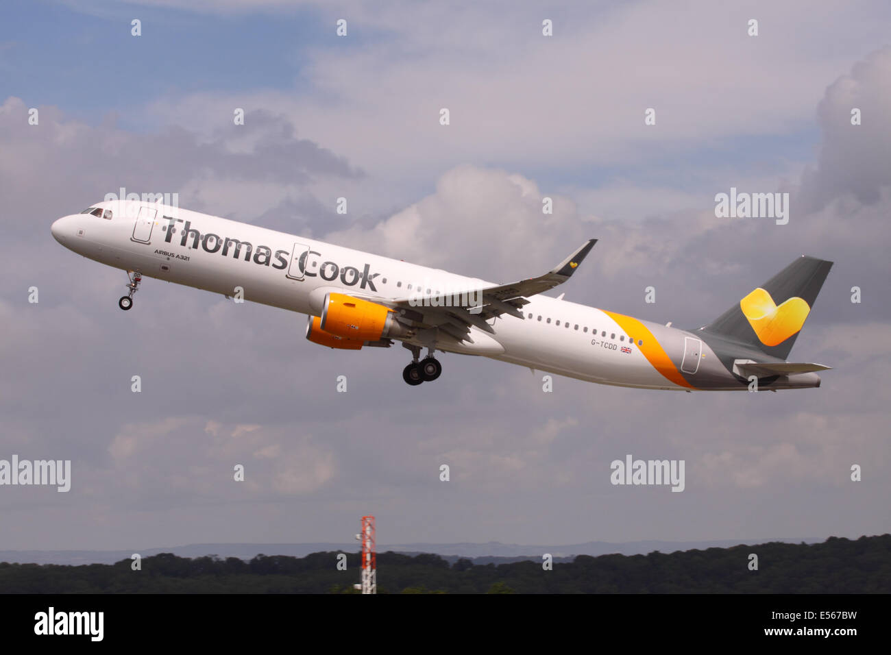 Thomas Cook Airlines Airbus A321 dem Start vom Flughafen Bristol im Juli 2014 Stockfoto