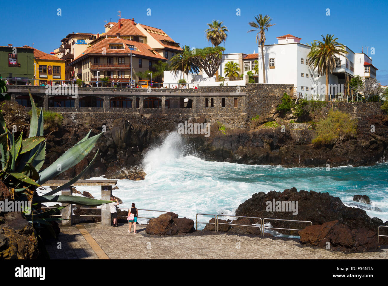 Puerto De La Cruz Stadt. Teneriffa, Kanarische Inseln, Atlantik, Spanien, Europa. Stockfoto