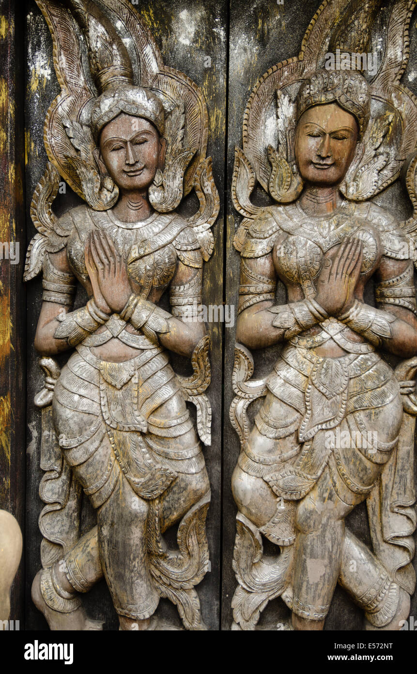 Holz geschnitzt Tür in Chiang Mai Thailand Stockfoto