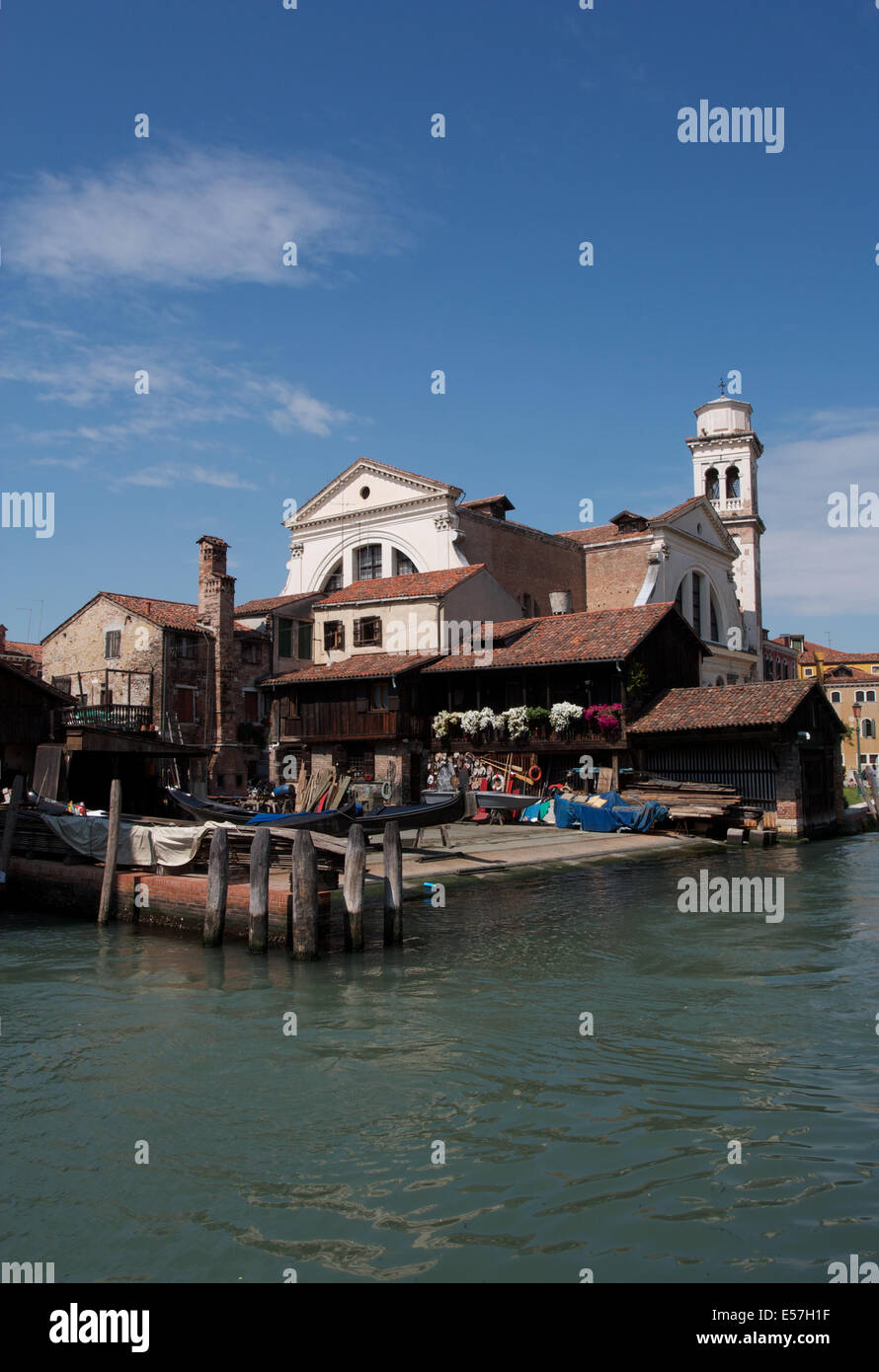 Die Gondel-Reparatur-Werkstatt in Venedig, Italien Stockfoto