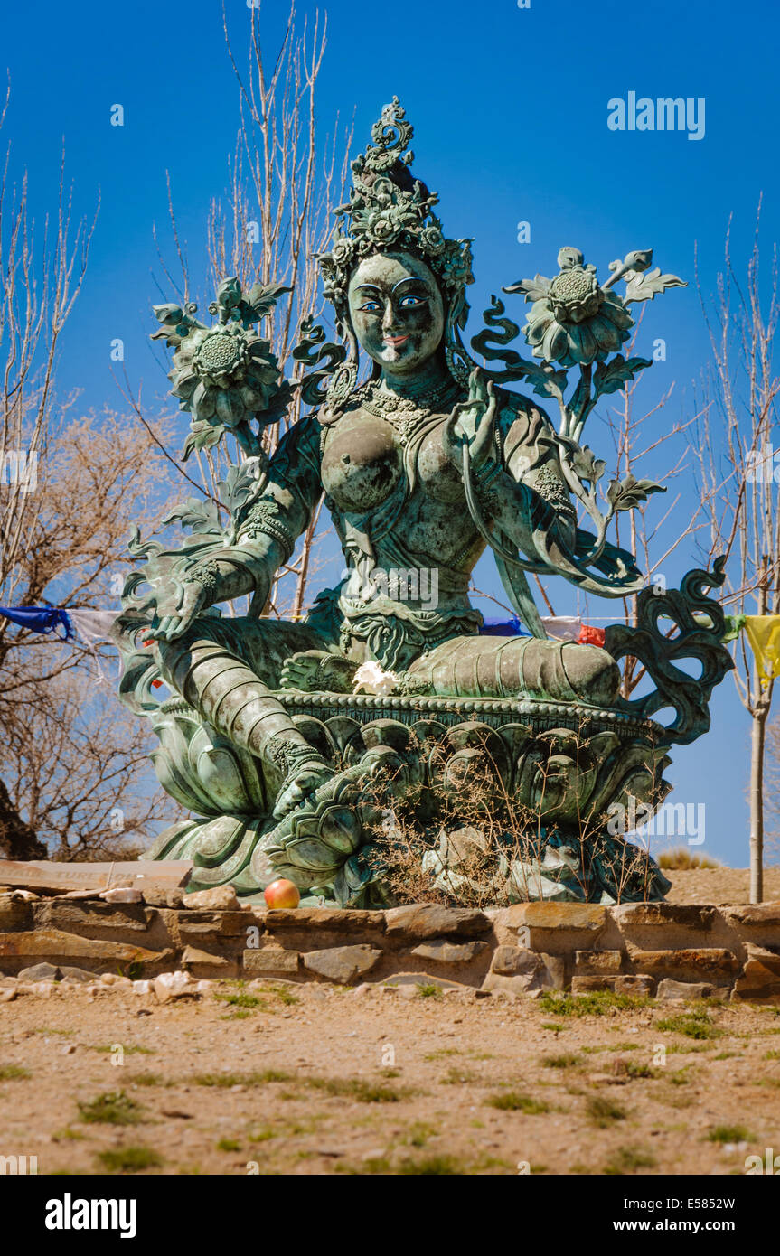 Grüne Tara buddhistische Statue in O Sel Ling, Alpujarra, Spanien Stockfoto