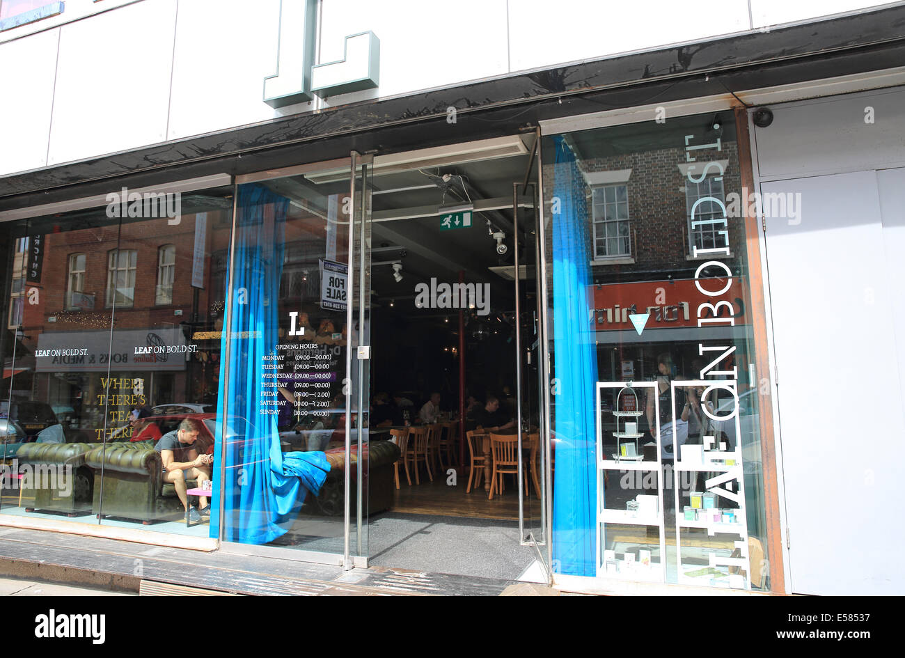 Blatt auf Bold Street, ein unabhängiges Café im Bereich Ropewalks in Liverpool, im NW England, UK Stockfoto