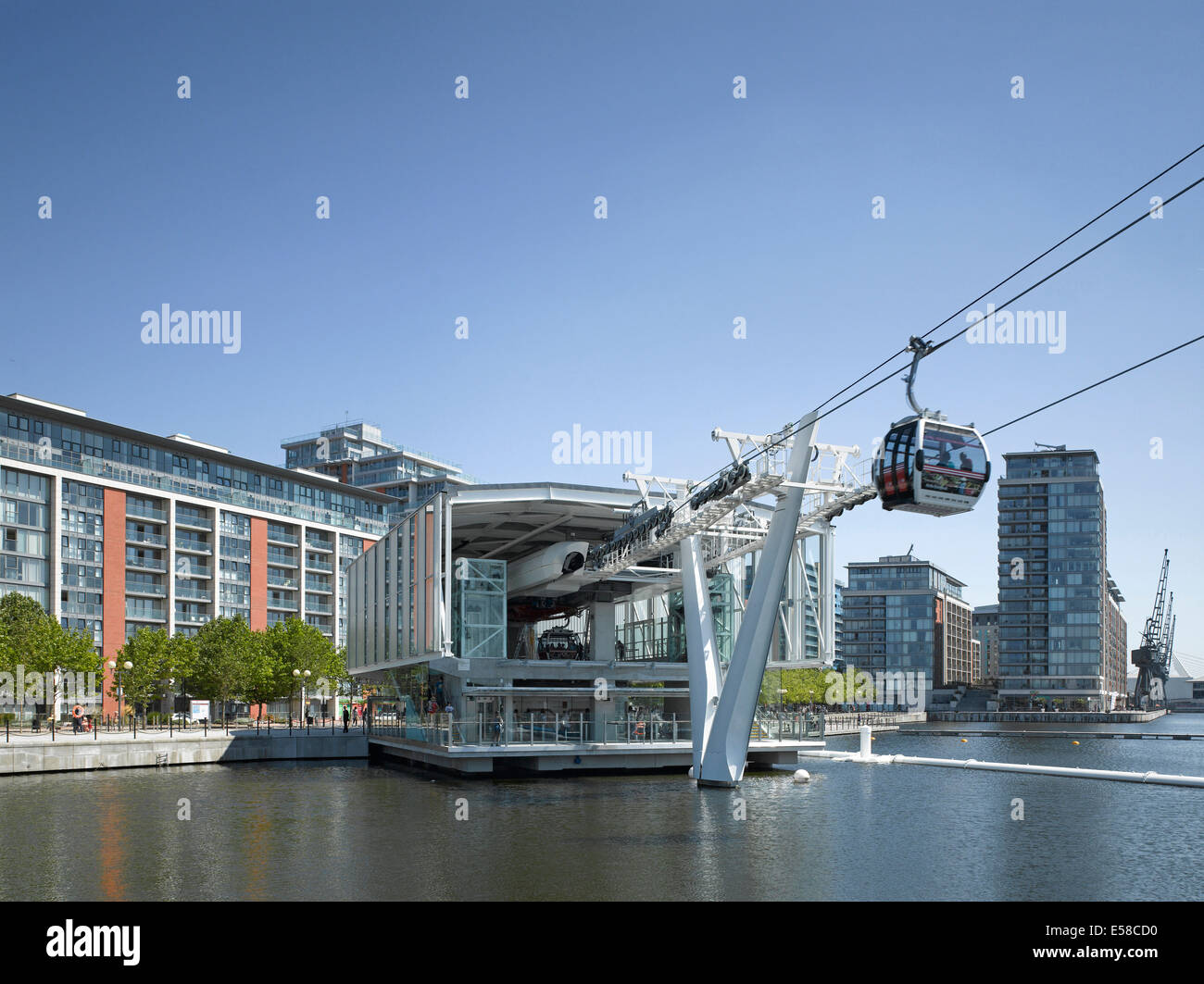 Themse-Seilbahn am Emirates Royal Docks, Greenwich, London Stockfoto