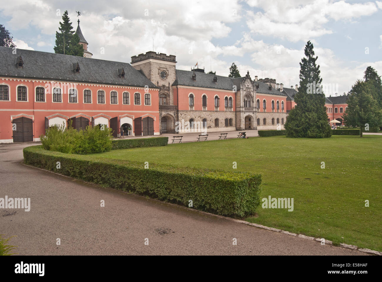 Sychrov Schloss in der Nähe von Liberec Stadt Stockfoto