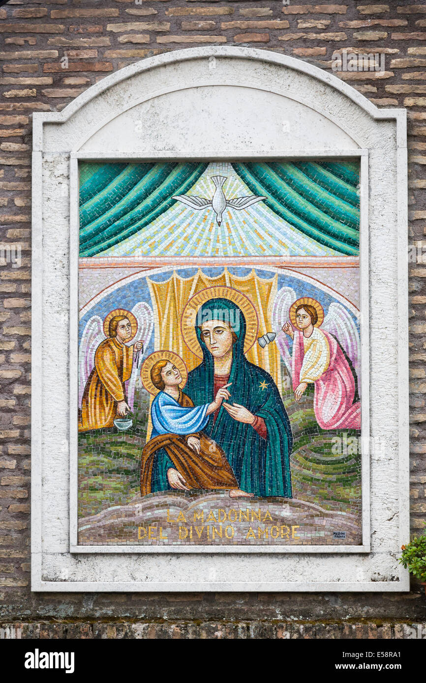 Bunte Mosaikbild der Madonna mit Kind in den Vatikanischen Gärten, Vatikan, Rom Stockfoto