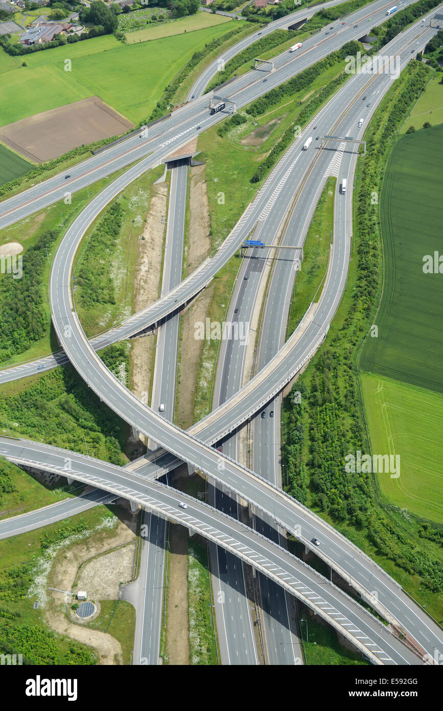 Eine Luftaufnahme von Ferrybridge Zusammenfluss von der a1 (m) und der M62 in West Yorkshire Stockfoto