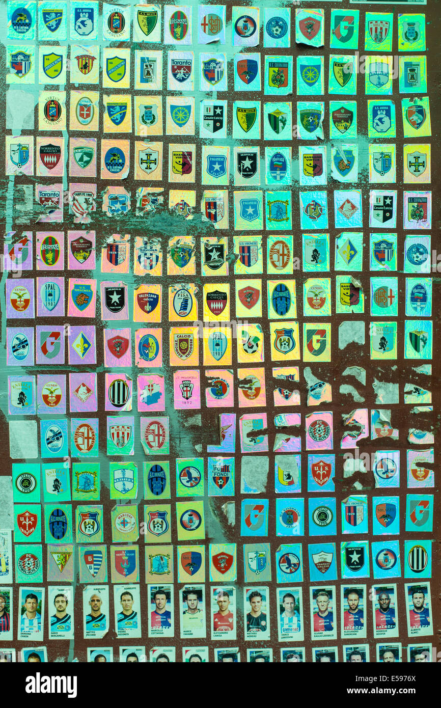farbenfrohe italienische Fussball Sticker Stockfoto