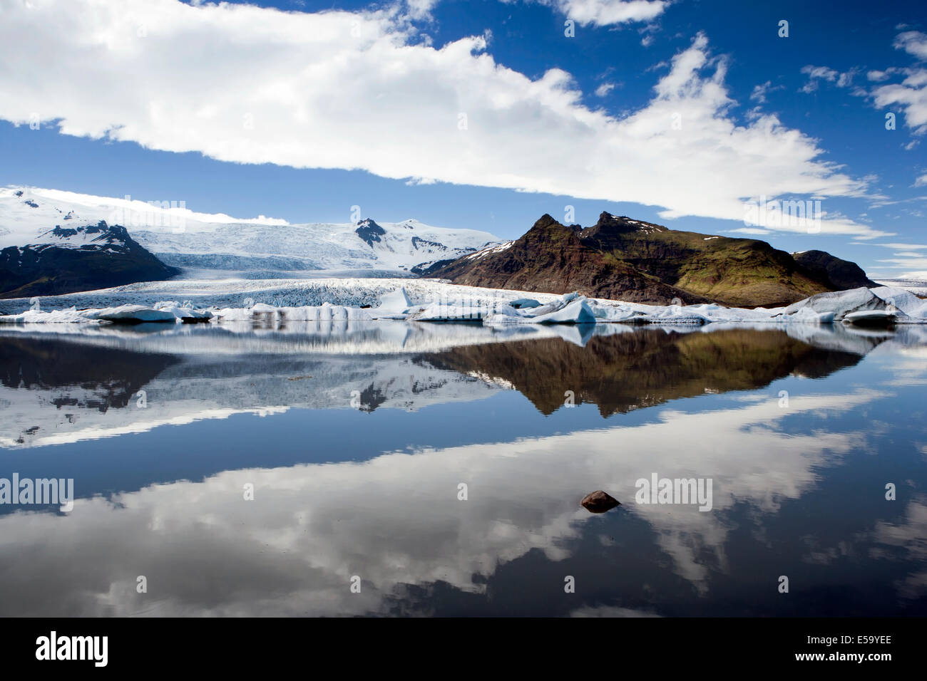 Fjallsarlon Gletschersee - Fjallsjokull-Gletscher im Vatnajökull-Nationalpark - Süden Islands Stockfoto