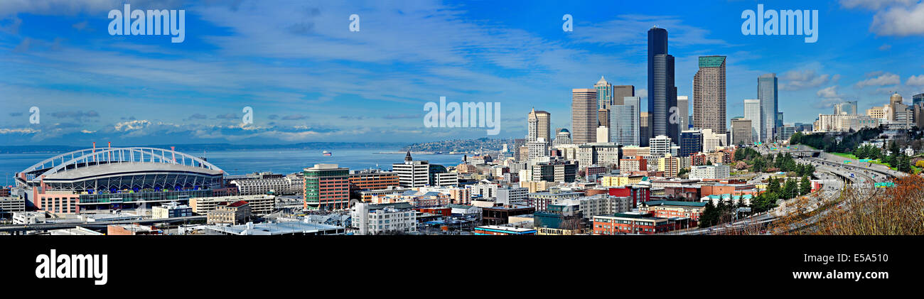 Aerial Panorama der Skyline von Seattle, Washington, Vereinigte Staaten von Amerika Stockfoto
