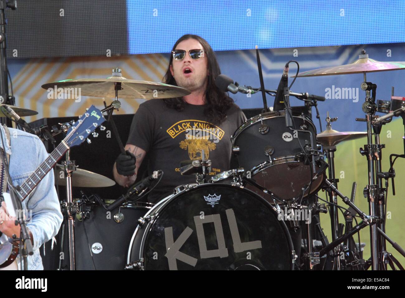 New York, New York, USA. 25. Juli 2014. Kings of Leon führen für Good Morning America Konzertreihe in zentralen Park.Photos durch Fotos Inc. Credit: Bruce Cotler/Globe Fotos/ZUMA Draht/Alamy Live News Stockfoto