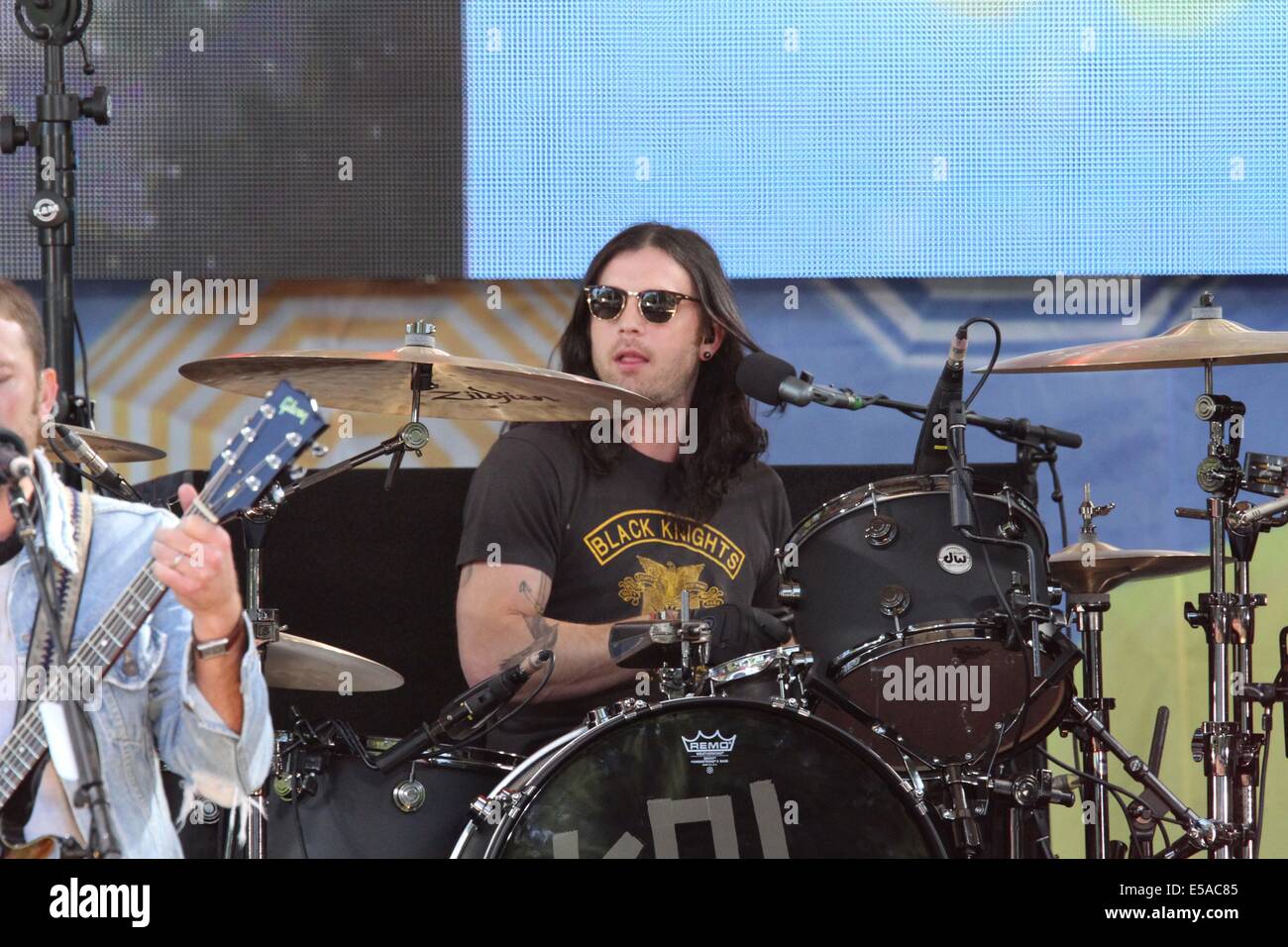 New York, New York, USA. 25. Juli 2014. Kings of Leon führen für Good Morning America Konzertreihe in zentralen Park.Photos durch Fotos Inc. Credit: Bruce Cotler/Globe Fotos/ZUMA Draht/Alamy Live News Stockfoto