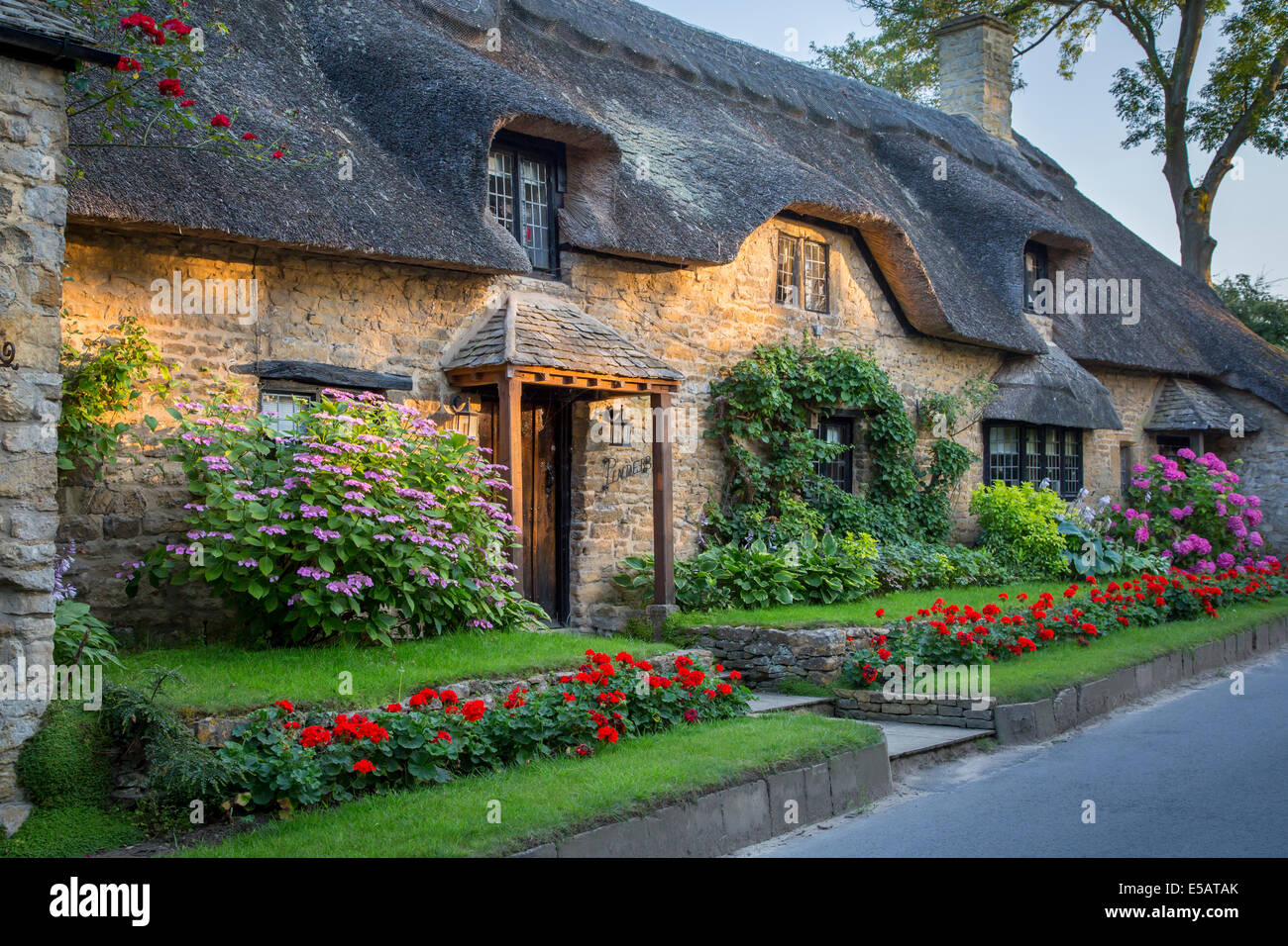 Stroh Dach Ferienhaus in breiten Campden, Cotswolds, Gloucestershire, England Stockfoto