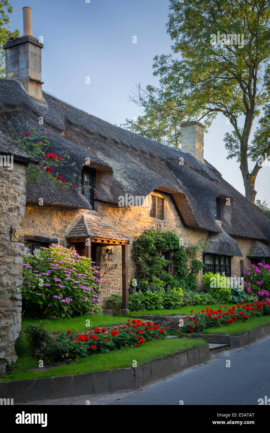 Stroh Dach Ferienhaus in breiten Campden, Cotswolds, Gloucestershire, England Stockfoto