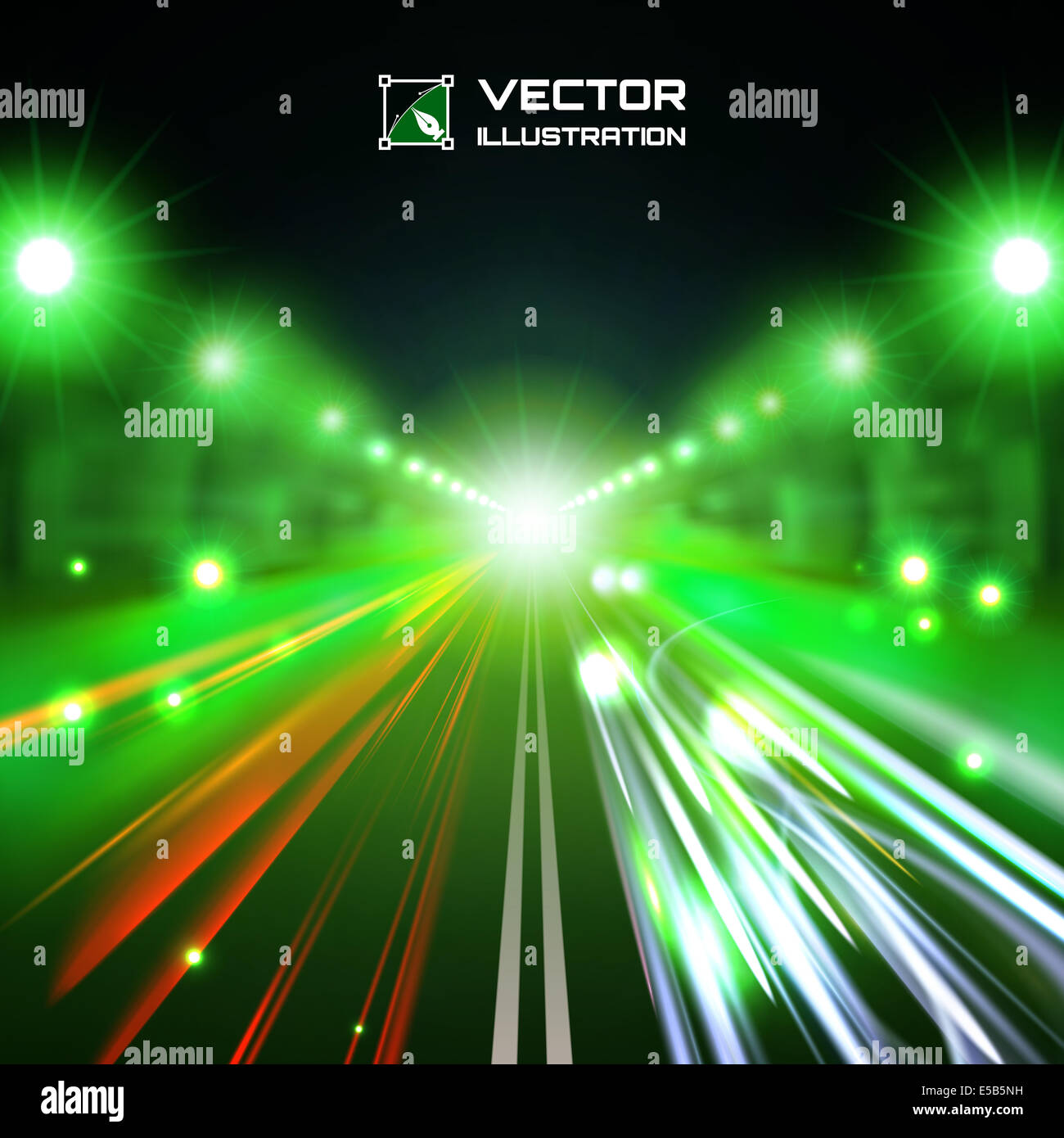 Grünstich Nacht Straße mit leuchtenden Lichter, Bokeh und Geschwindigkeit Linien Stockfoto