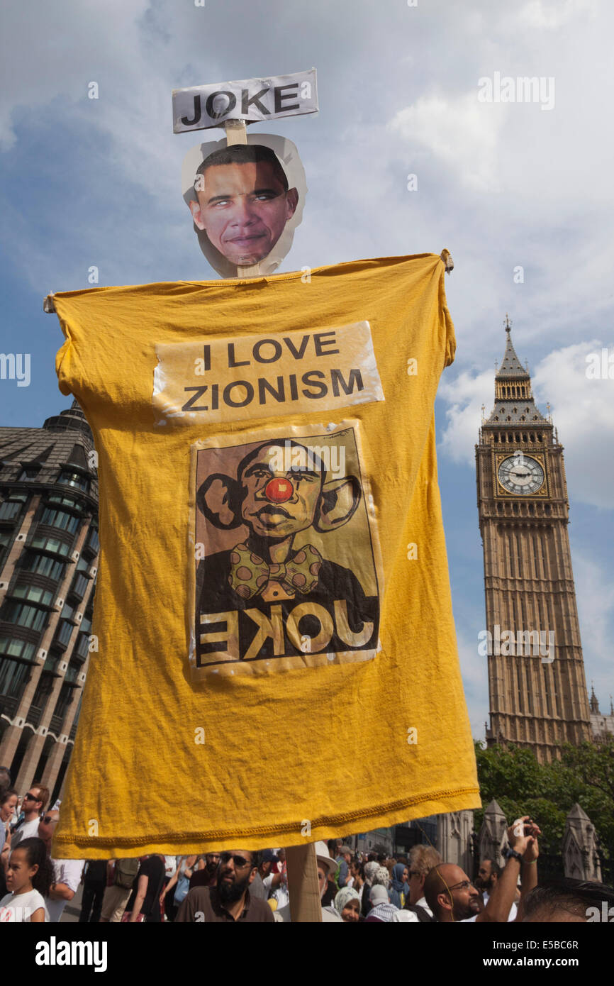 London, UK. 26. Juli 2014. Ein T-shirt mit einer Maske Barack Obama und dem Slogan "I love Zionismus". Demonstranten versammeln sich in Parliament Square und Whitehall nach einem Fußmarsch von der israelischen Botschaft in Kensington zu fordern ein Ende der israelischen Militäraktion gegen die Palästinenser im Gaza-Streifen zu einer politischen Rallye. Bildnachweis: Nick Savage/Alamy Live-Nachrichten Stockfoto