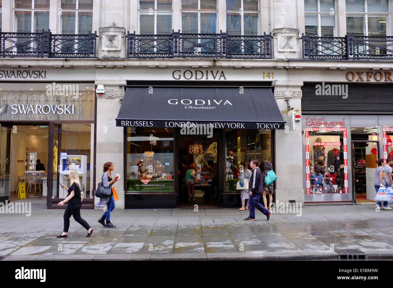 Godiva Chocolatier, Luxus Chocolaterie auf Regent Street, London Stockfoto