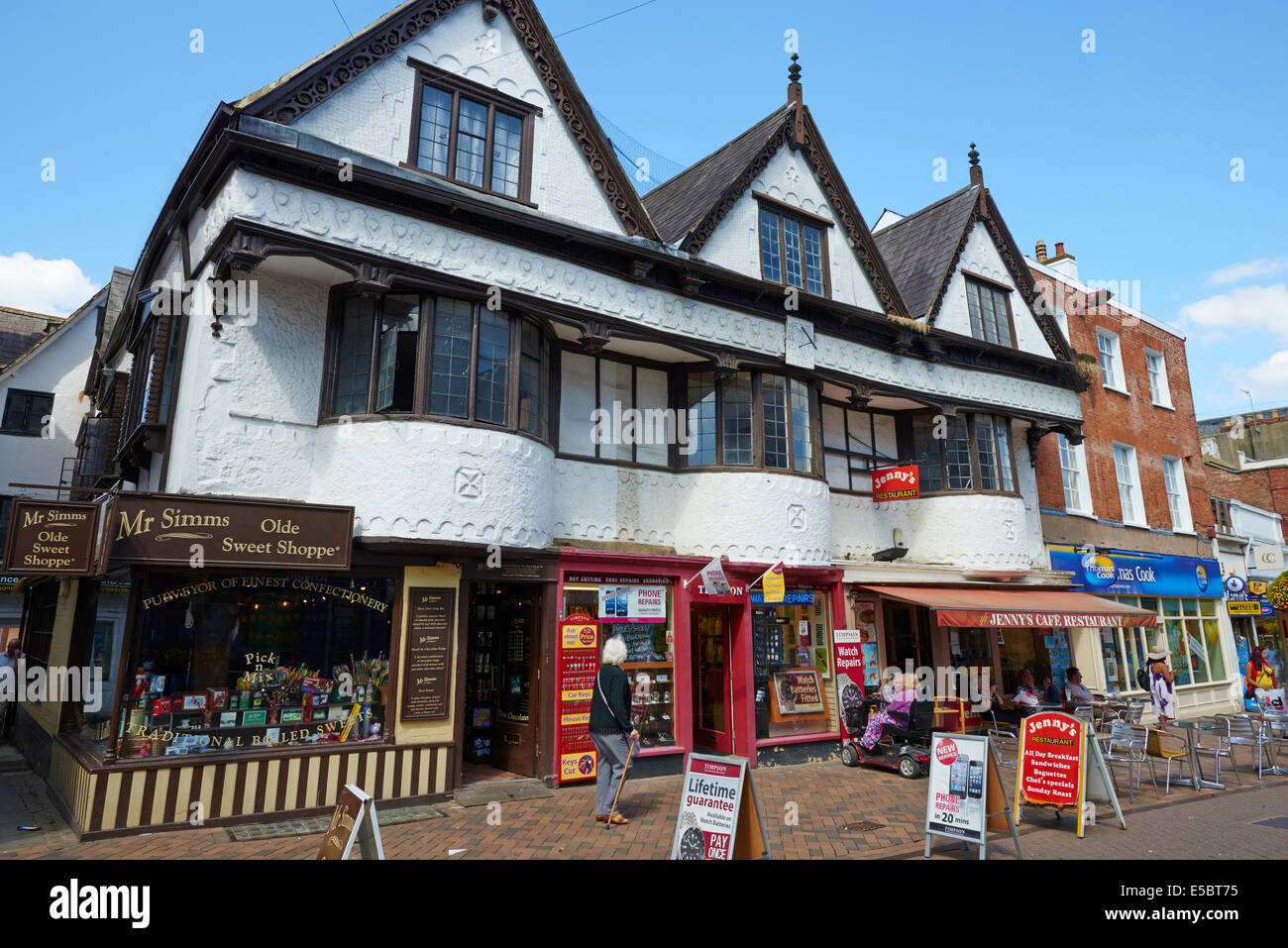 Gebäude bekannt als Eduard Vivers Gebäude das Ortsbild des Alfred Betts Cake war High Street Banbury Oxfordshire UK Shop Stockfoto