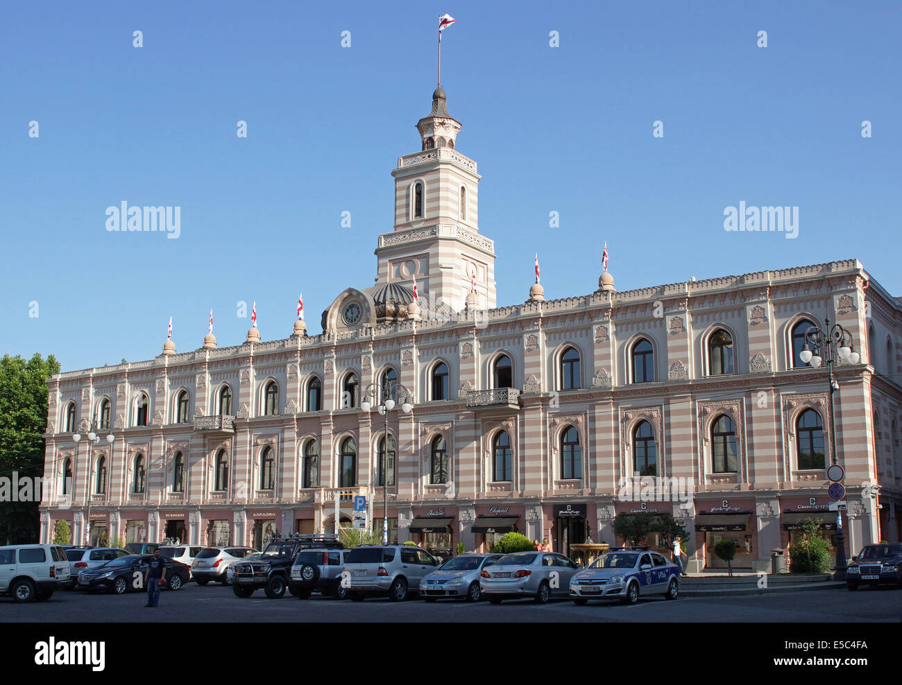 Tiflis, Georgien - 11. Juli 2014: Rathaus am Liberty Square von Tbilisi am 11. Juli 2014 in Georgien, Ost-Europa Stockfoto