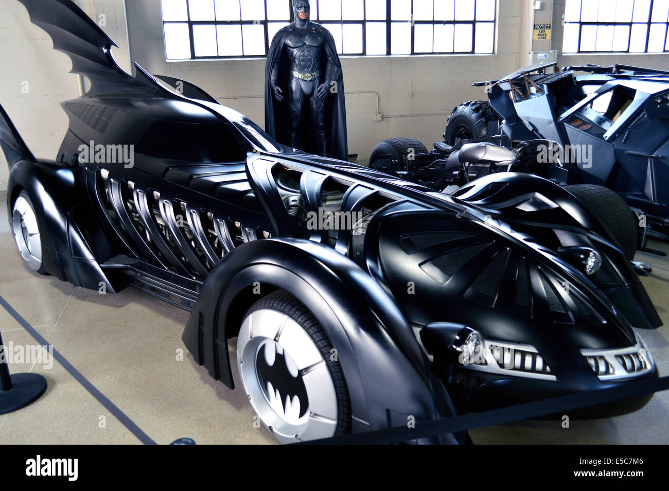 Auto aus dem Batman-Film-Franchise im Warner Bros Studio in Burbank, Los Angeles. Stockfoto
