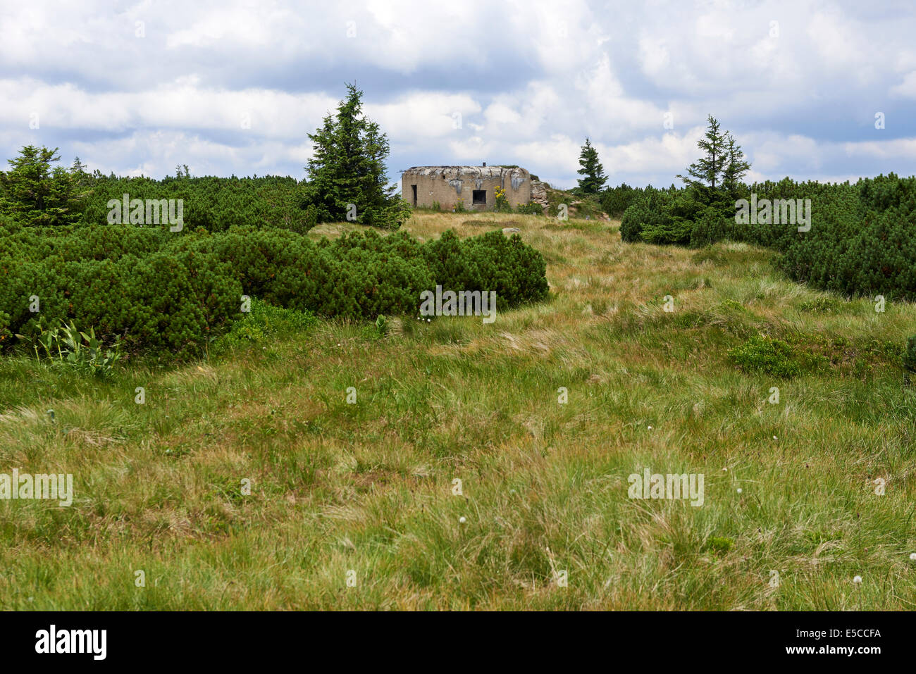 Ropik - tschechoslowakischen Grenzanlagen - Riesengebirge Krkonose National Park, Zlate navrsi Stockfoto