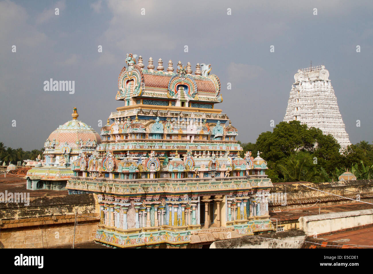 Gopuras (Eintrag Türme) säumen riesige Ranganatha Tempel-Komplex auf Srirangam Island.Tiruchirapalli,India Stockfoto