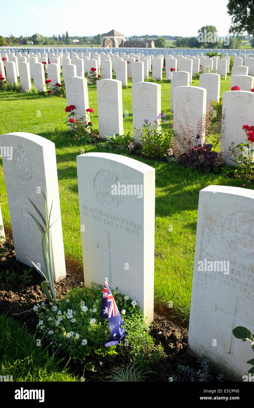 Tyne Cot Friedhof für die Toten des ersten Weltkrieges, Zonnebeke, Belgien Stockfoto