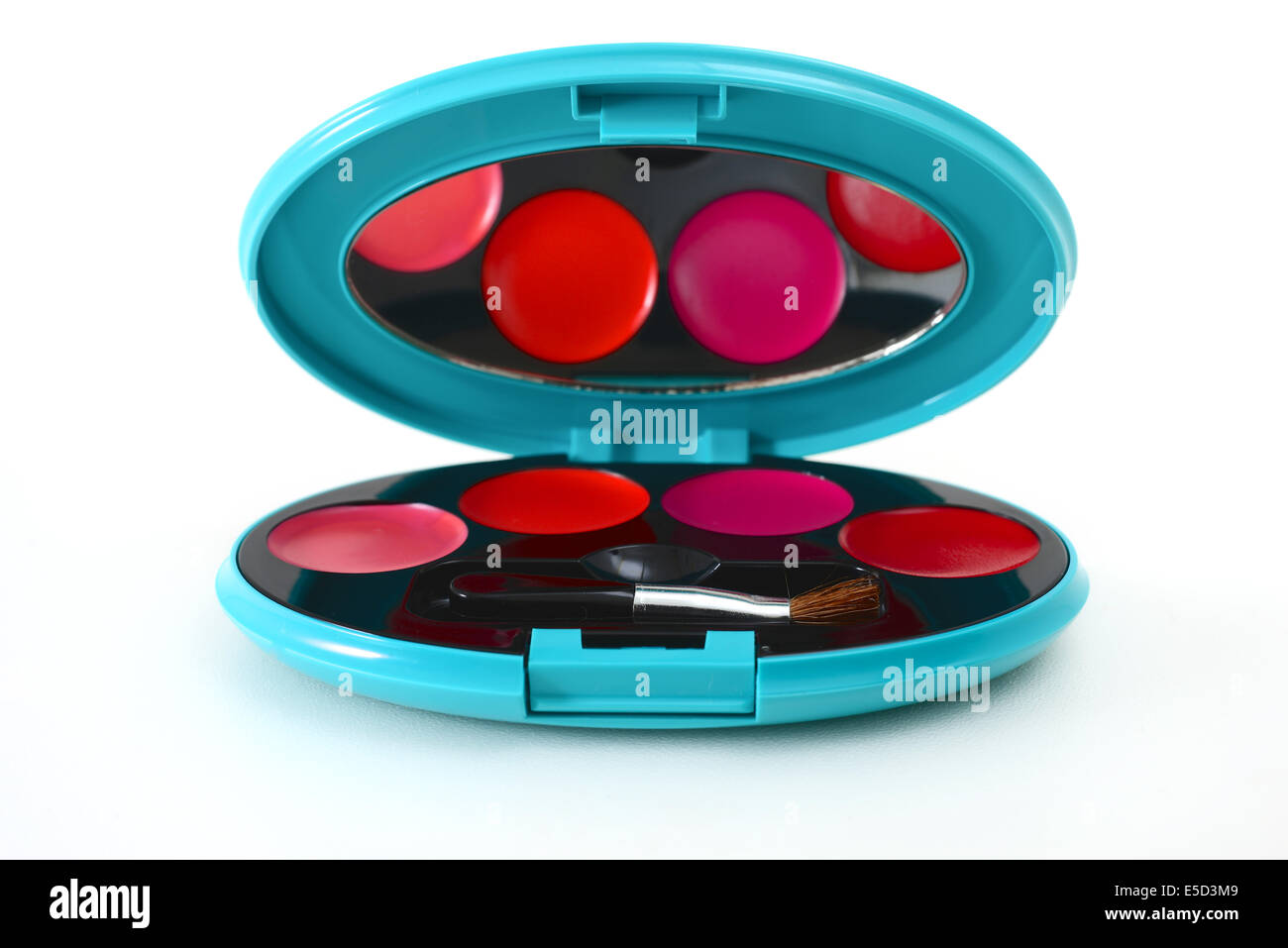 Lippenstifte in einer palette Stockfoto
