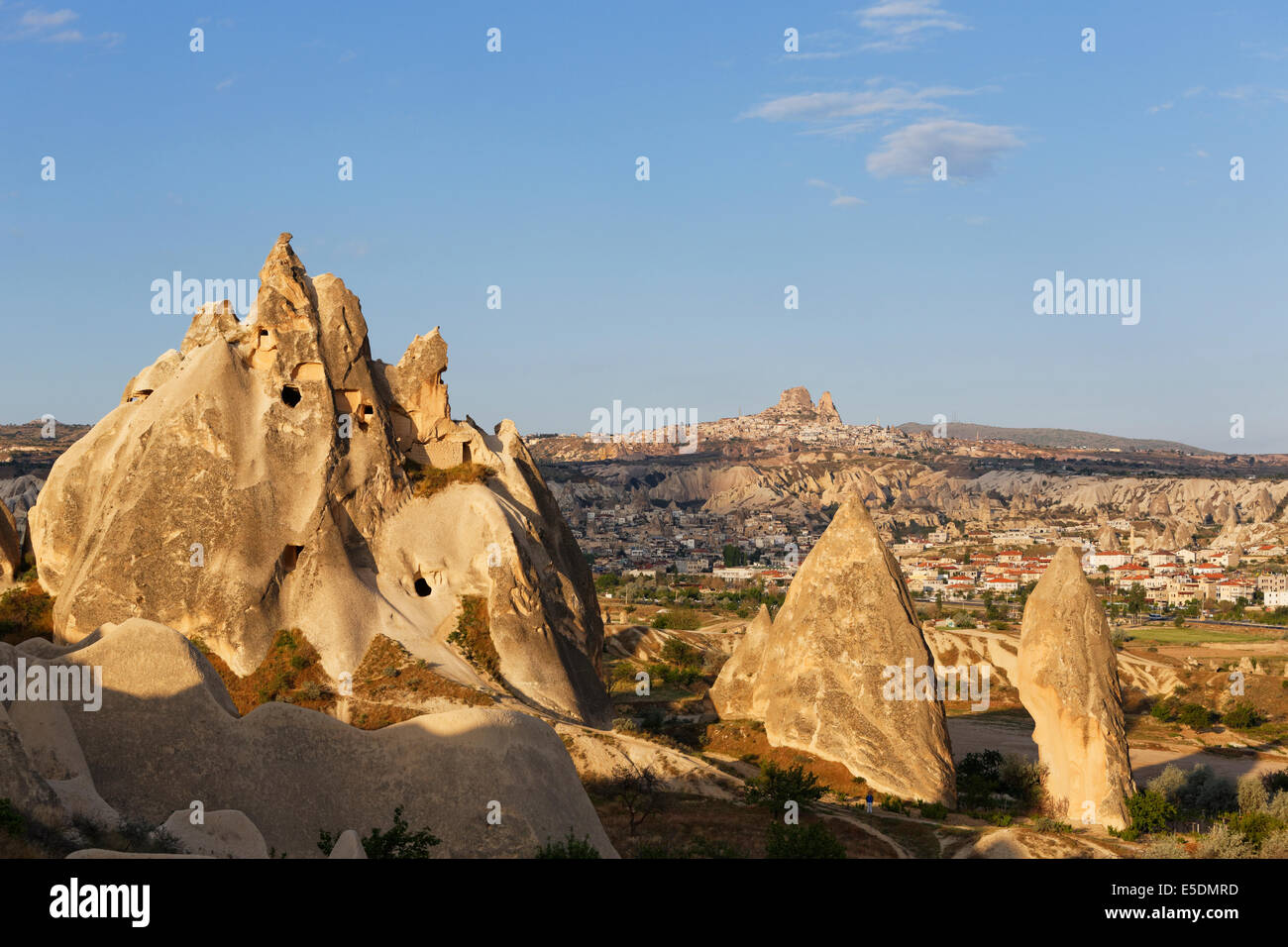 Türkei, Ost-Anatolien, Kappadokien, Feenkamine bei Göreme Nationalpark vor den Dörfern Göreme und Uchisar Stockfoto