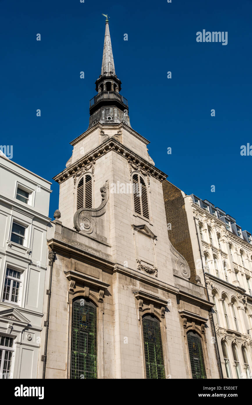 St Martin, Ludgate, ist eine anglikanische Kirche auf Ludgate Hill in der Gemeinde von Farringdon, in der City of London. Stockfoto