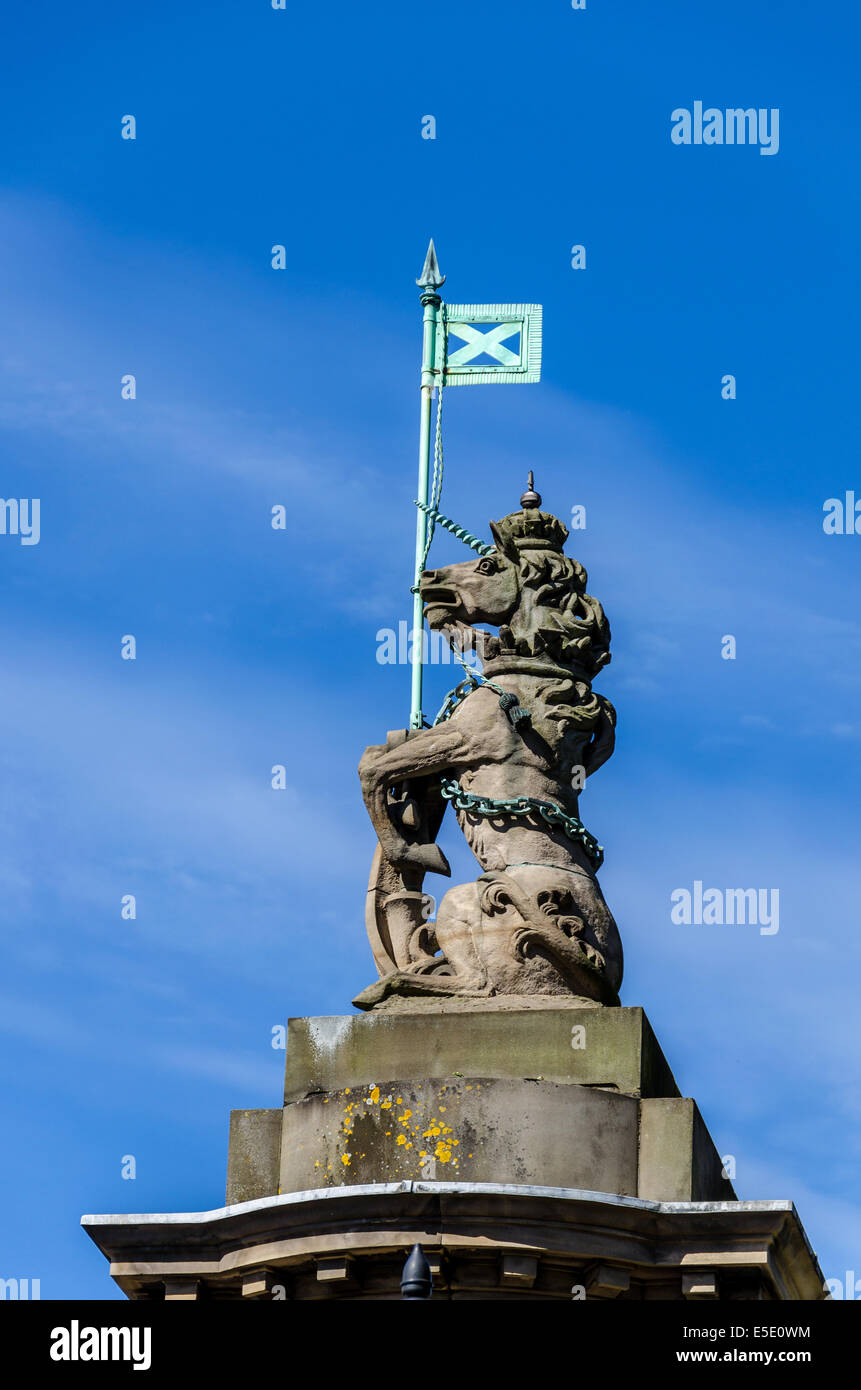 Einhorn Statue Flagge Edinburgh Stockfotos Und Bilder Kaufen Alamy