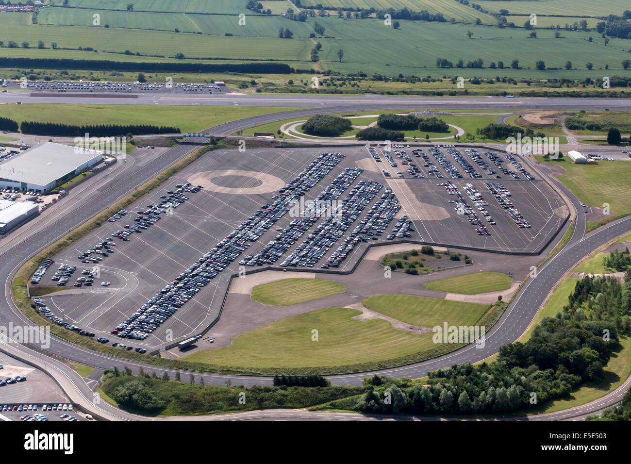 STILLGELEGTEN Flugplatz GAYDON, WARWICKSHIRE Jaguar Land Rover Gaydon Centre Stockfoto