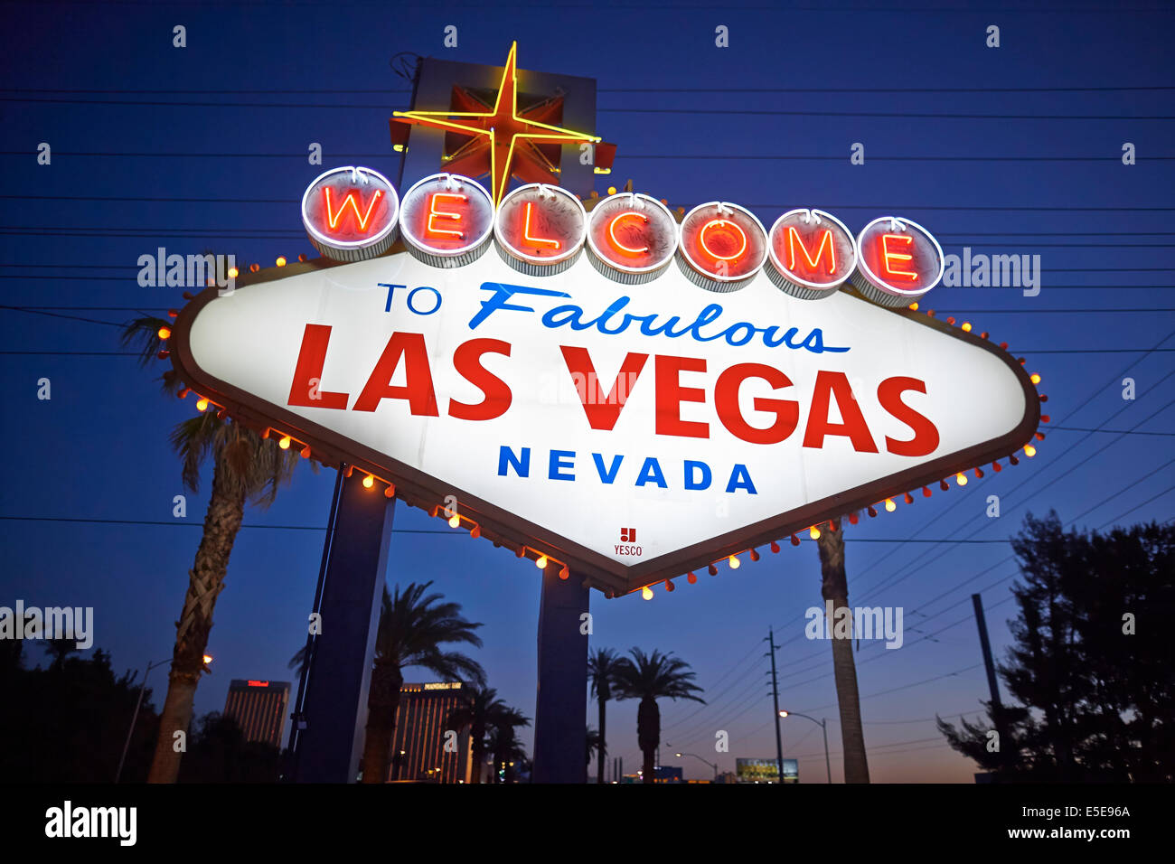 Welcome to Fabulous Las Vegas Sign und touristischen Wahrzeichen im Mai 1959 finanziert und errichtet bald nach Western Neon. Das Zeichen Stockfoto