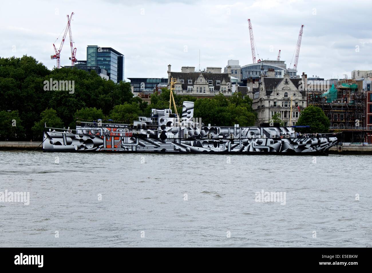 HMS President auf der Themse gemalt "Blenden Tarnung" Stockfoto