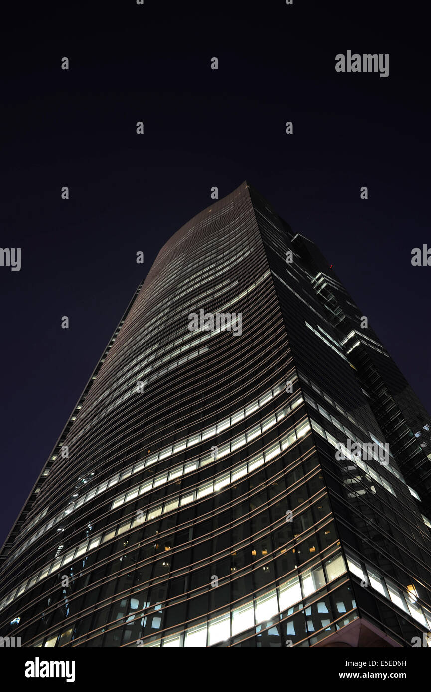 Nachtansicht des Shiodome City Center In Shiodome, Tokyo, Japan Stockfoto