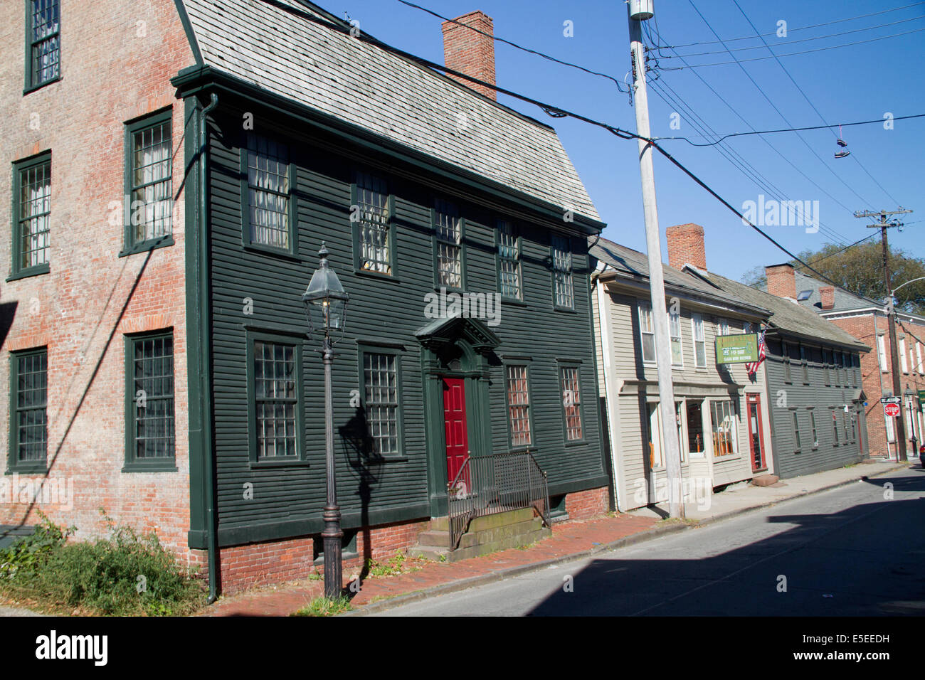 Kolonialen Häuser säumen die Straßen der Altstadt Inlcuidng Odlin-Otis Haus von 1705.Old Quater.Newport,Rhode Insel Stockfoto
