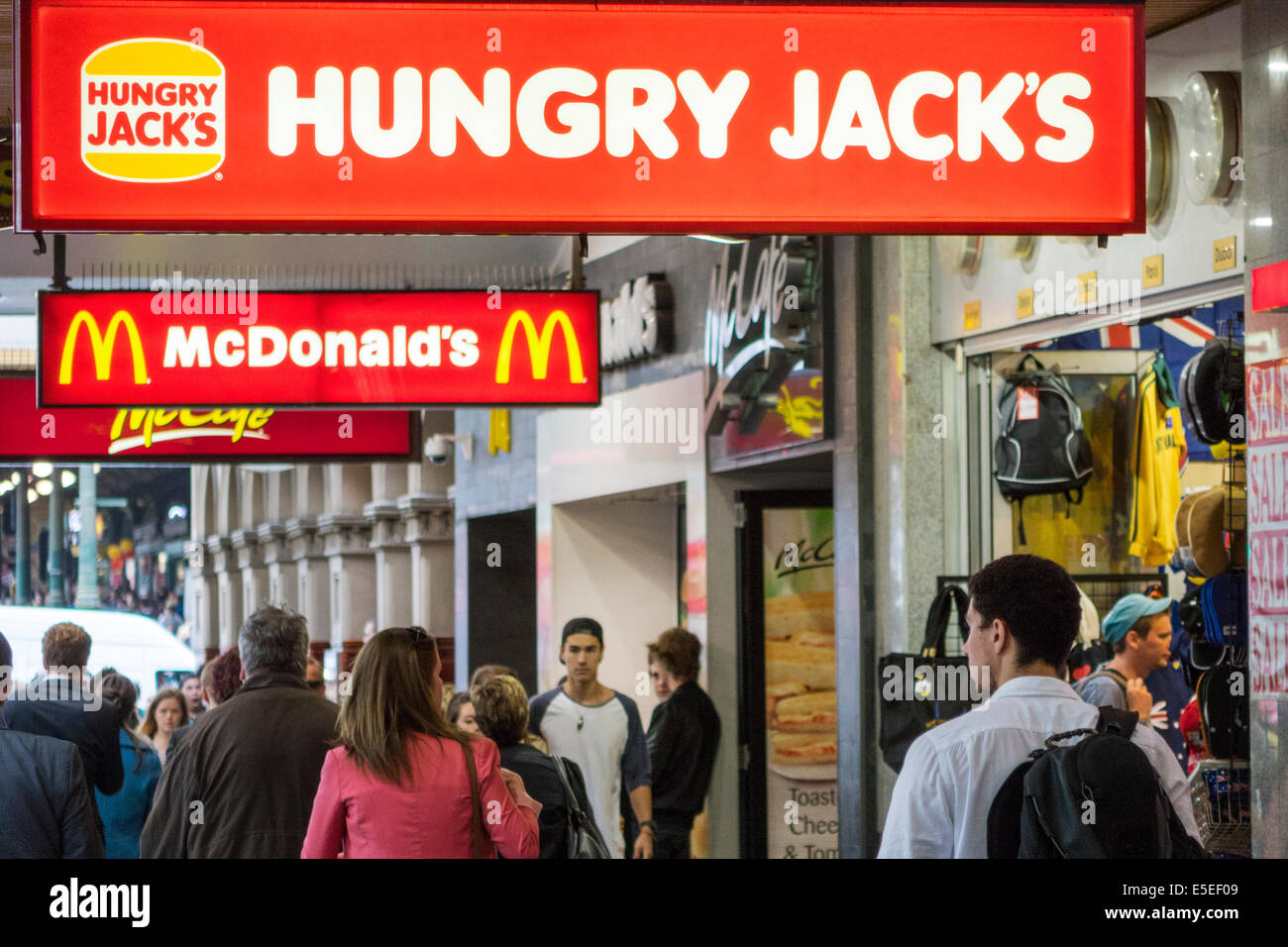 Melbourne Australia, Swanston Street, Hungry Jack's, Burger, Hamburger, Burger King, Burger, Hamburger, McDonald's, Burger, Hamburger, Fast Food, Restaurant Stockfoto