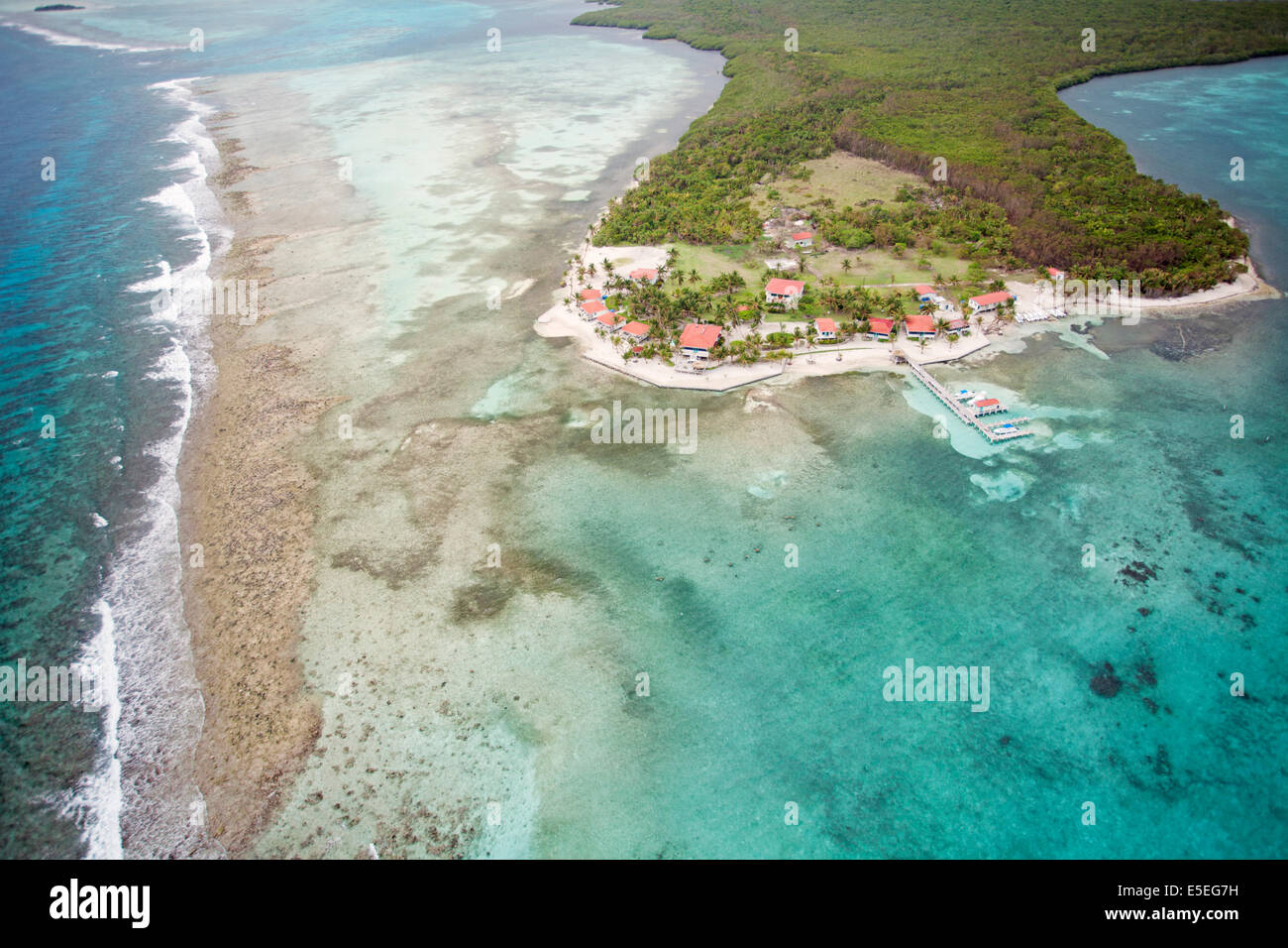 Luftbild des Ortes Turneffe Flats - Belize premier Salzwasser Fliegenfischen Resort, Belize Stockfoto