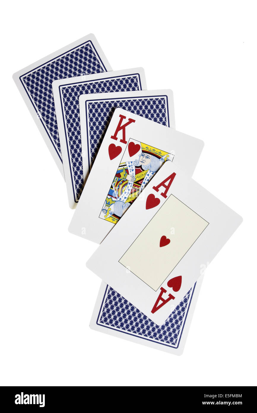 Ass, König und Karten von hinten isoliert auf weißem Hintergrund Stockfoto