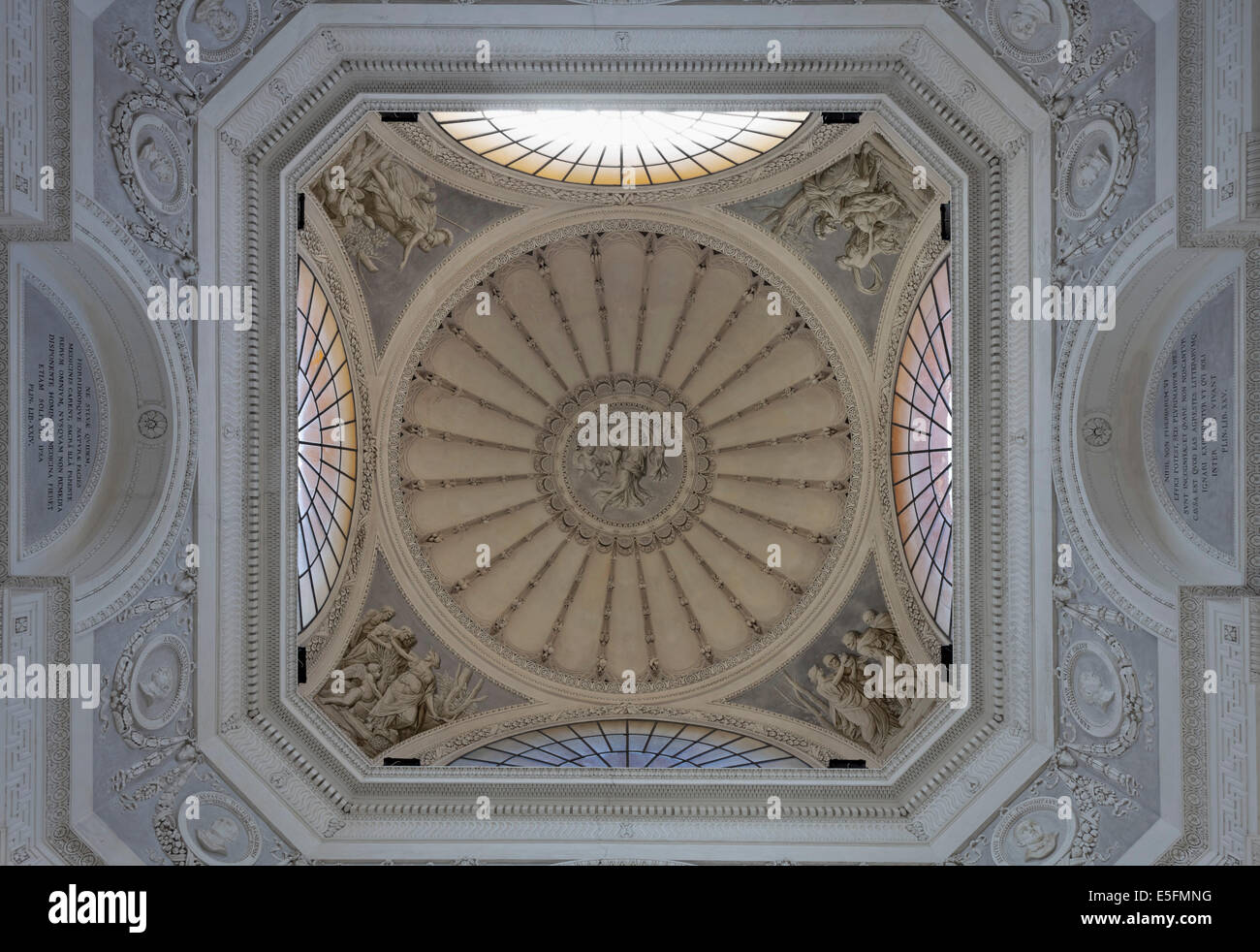 Klassizistische Kuppel, ehemaligen Turnhalle im Botanischen Garten, Orto Botanico di Palermo, Palermo, Provinz von Palermo, Sizilien Stockfoto