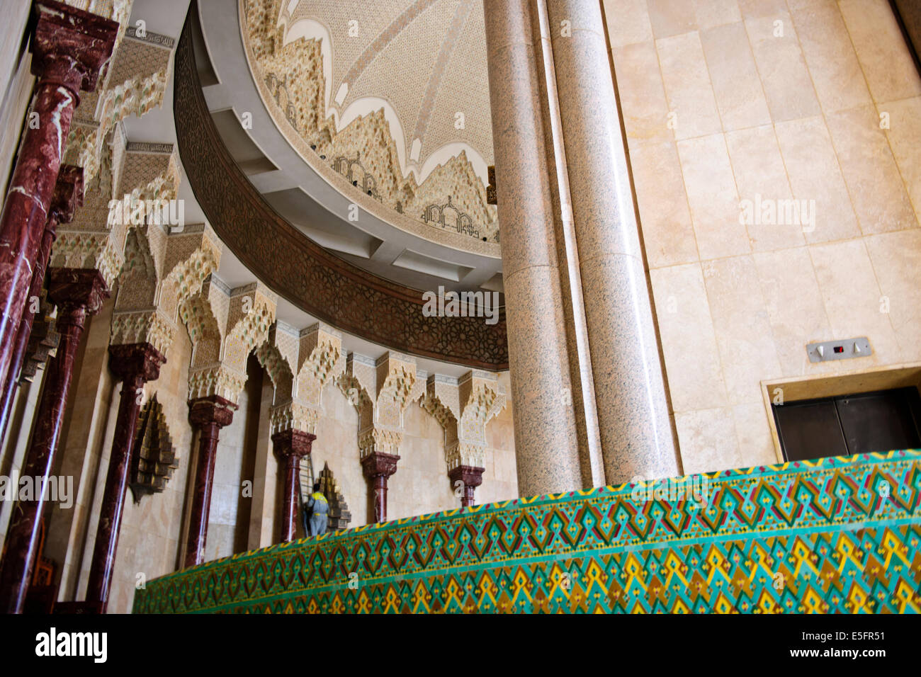 Hassan II Moschee ist die größte Moschee in Marokko und Afrika und die 2. größte in der Welt, Baujahr 1993, Casablanca, Marokko Stockfoto