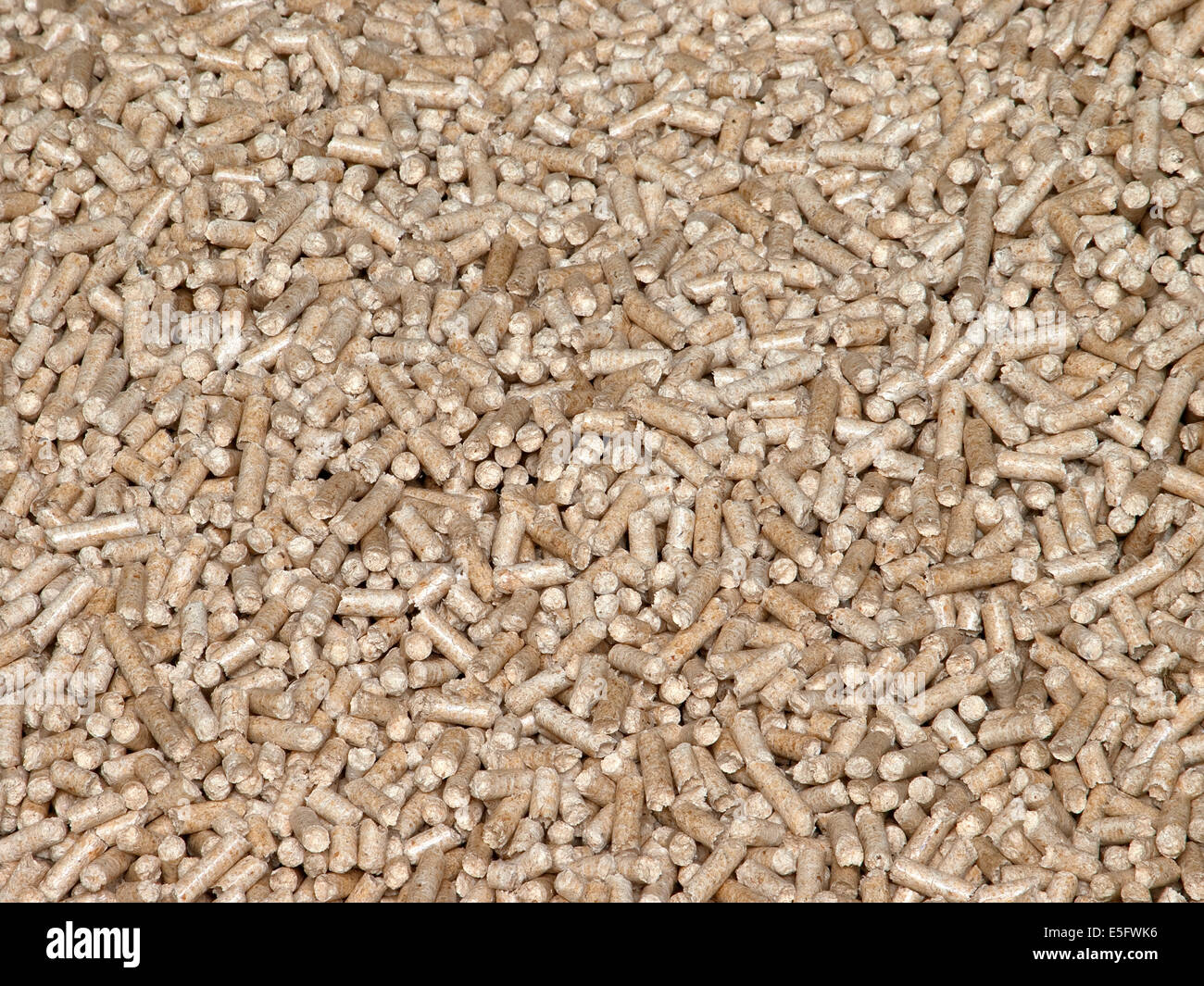 Produktion von holzpellets -Fotos und -Bildmaterial in hoher Auflösung ...