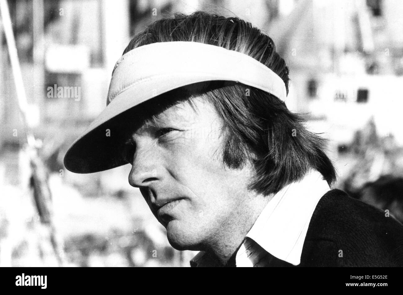 AJAXNETPHOTO. GOSPORT, ENGLAND - WHITBREAD RACE- FREEDOM 70 SKIPPER ROBERT JAMES (GBR) FOTO : JONATHAN EASTLAND/AJAX Stockfoto